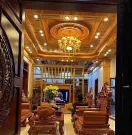 Trần gỗ phòng khách 30m2 tại Hải Dương